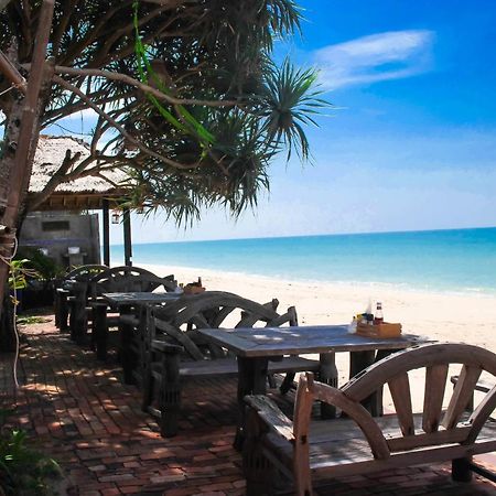 Clean Beach Resort Ko Lanta Buitenkant foto