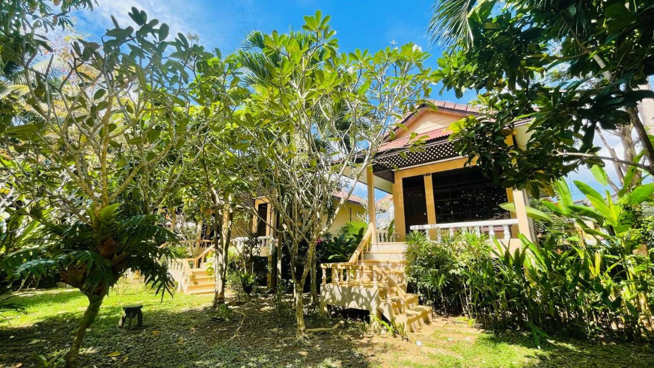 Clean Beach Resort Ko Lanta Buitenkant foto