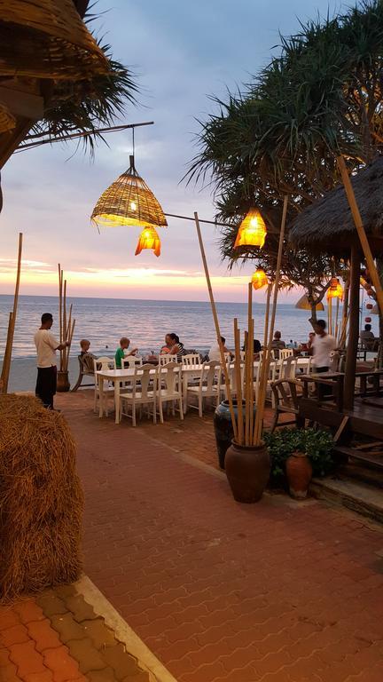 Clean Beach Resort Ko Lanta Buitenkant foto