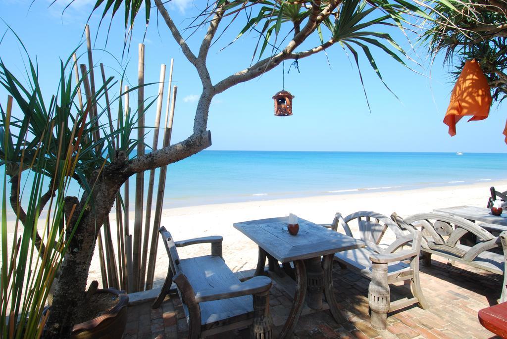 Clean Beach Resort Ko Lanta Buitenkant foto